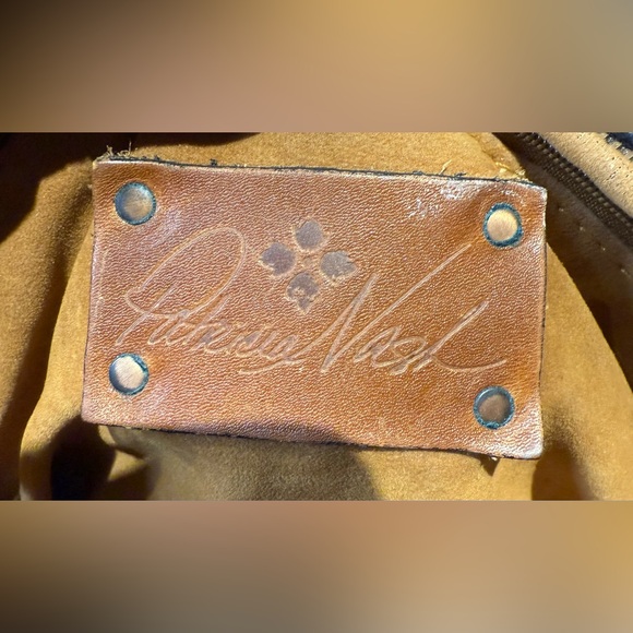 ‼️SOLD OUT‼️‼️Patricia Nash Vintage ‘Kimono’ Tote Bag with Navy Leather Trim - Picture 8 of 13